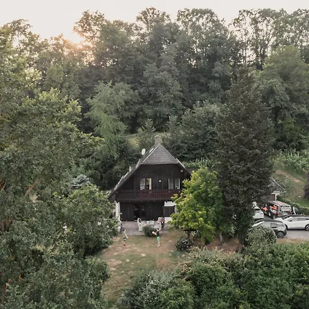 Feriehus Im Weingarten *