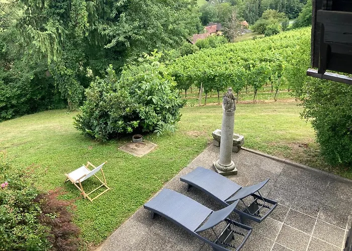 بيت للعطل Im Weingarten